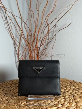 PRADA LEATHER TRI-FOLD WALLET